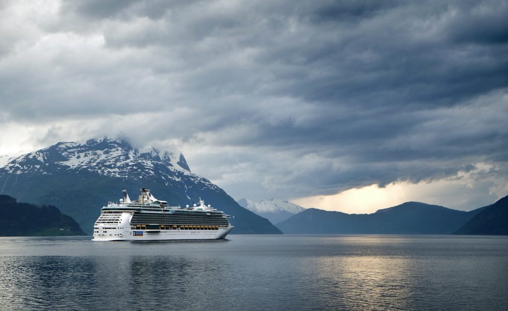Pourquoi choisir une croisière fjord pas cher ? Vous allez traverser des paysages magnifiques, en passant par la Norvège, la suède et la finland